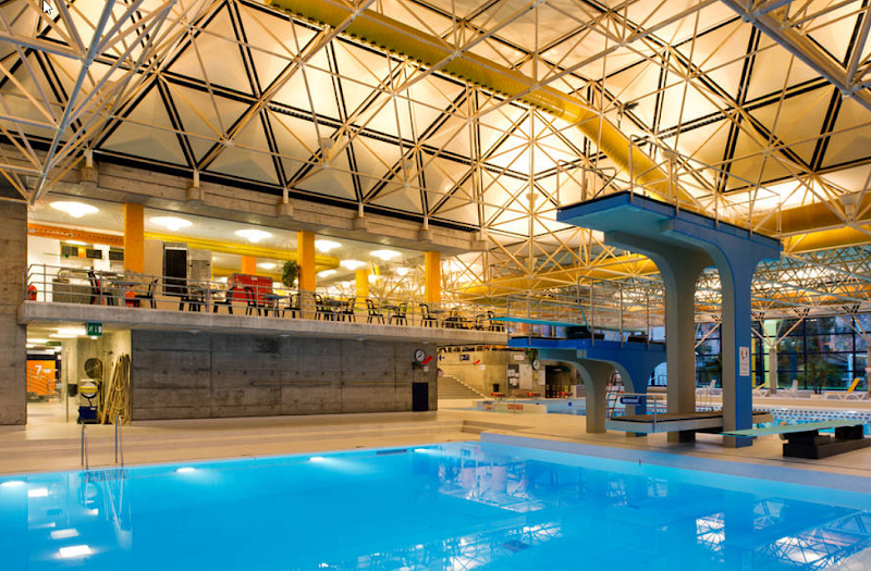 Betriebsgenossenschaft Hallenbad Altstetten – Schwimmbad Restaurant in Zürich