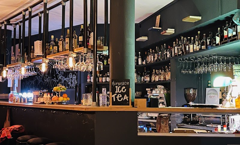 Bibliothek Cocktail Bar – Bar Restaurant in Basel