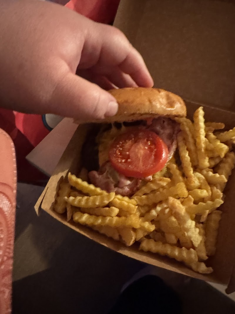 Bomb Burger French Tacos – Fast-Food-Restaurant Restaurant in Winterthur