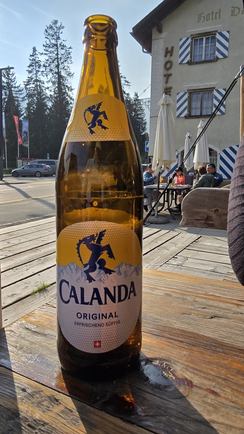 Die Hütte – Bar Restaurant in Lenzerheide