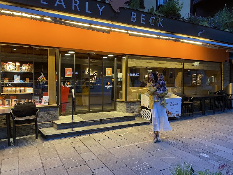 Early beck – Bäckerei Restaurant in Gstaad