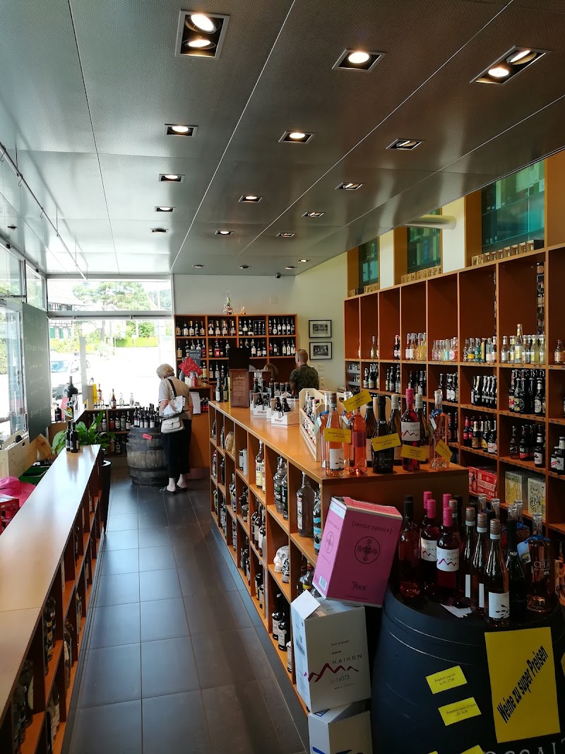 Erb Getränkehandel Vinothek Bistro Café – Spirituosengeschäft Restaurant in Winterthur