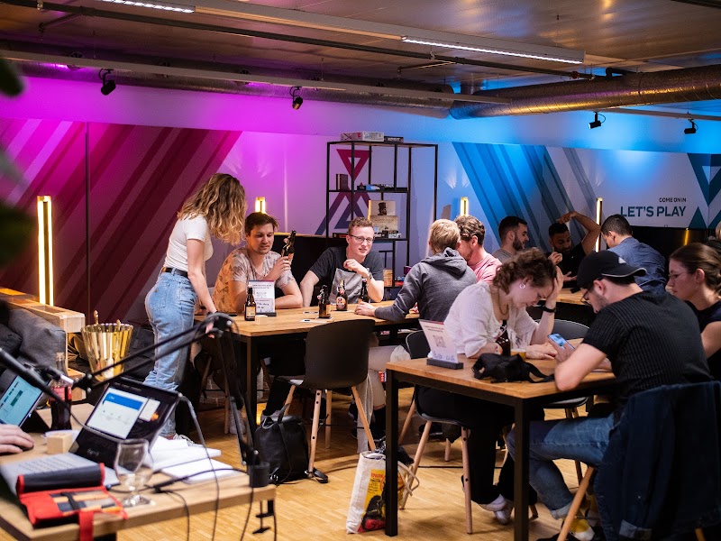 Erupt Lounge – Bar Restaurant in Bern