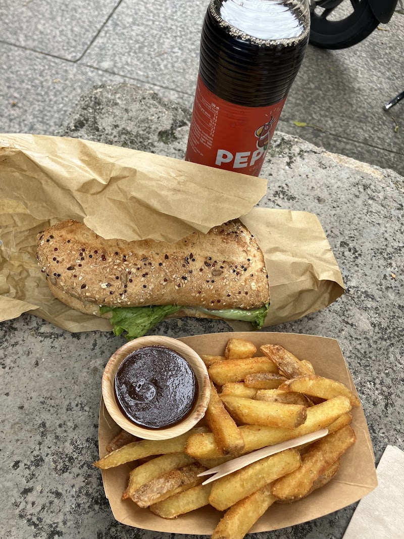 Franky's BBQ – Food-Court Restaurant in Basel