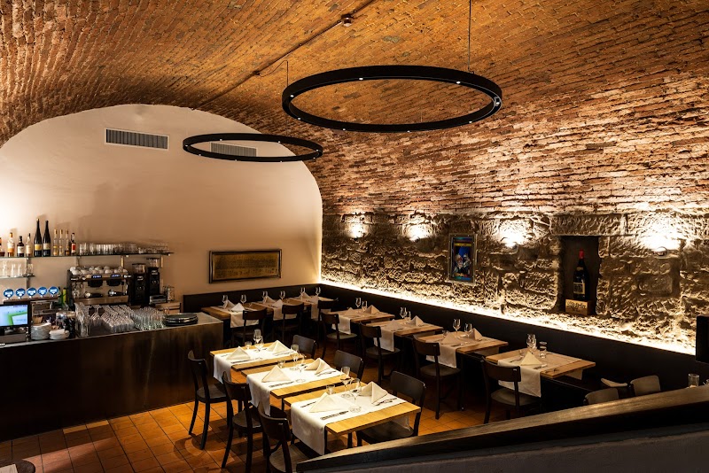 Kloetzlikeller – Schweizerisch Restaurant in Bern