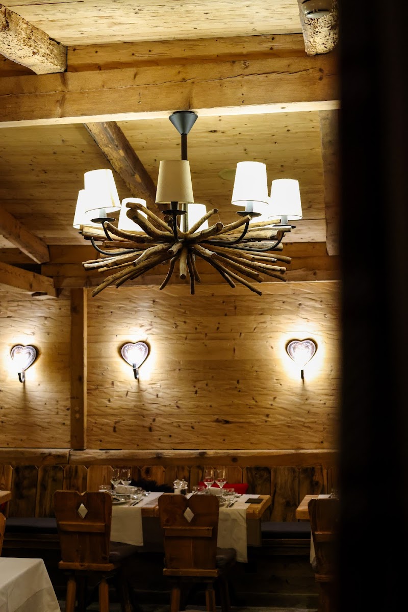 Le Grizzly – Schweizerisch Restaurant in Villars-sur-Ollon