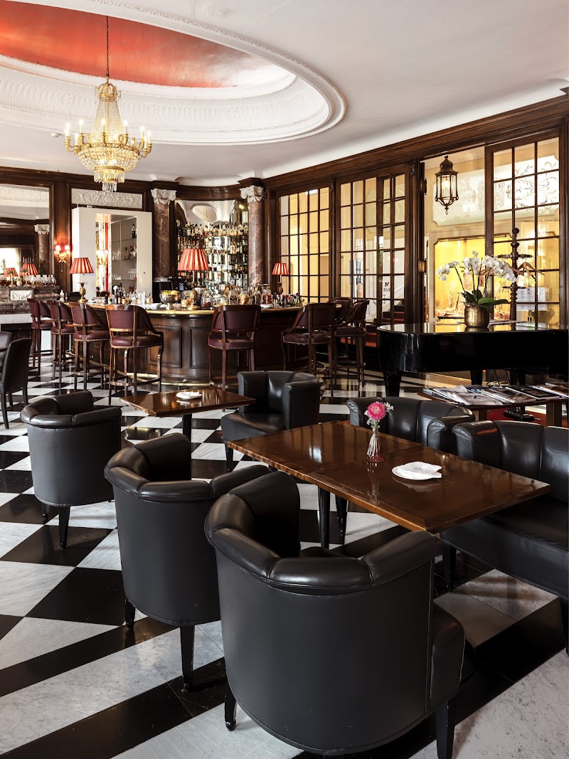 National Bar – Bar Restaurant in Luzern